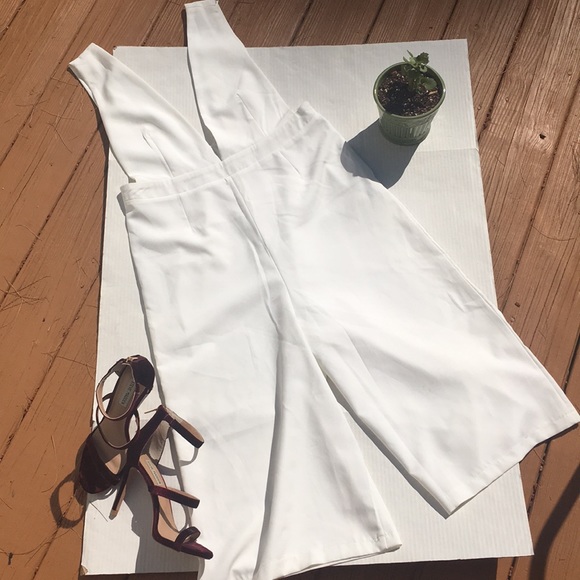 Missguided Dresses & Skirts - NWT romper